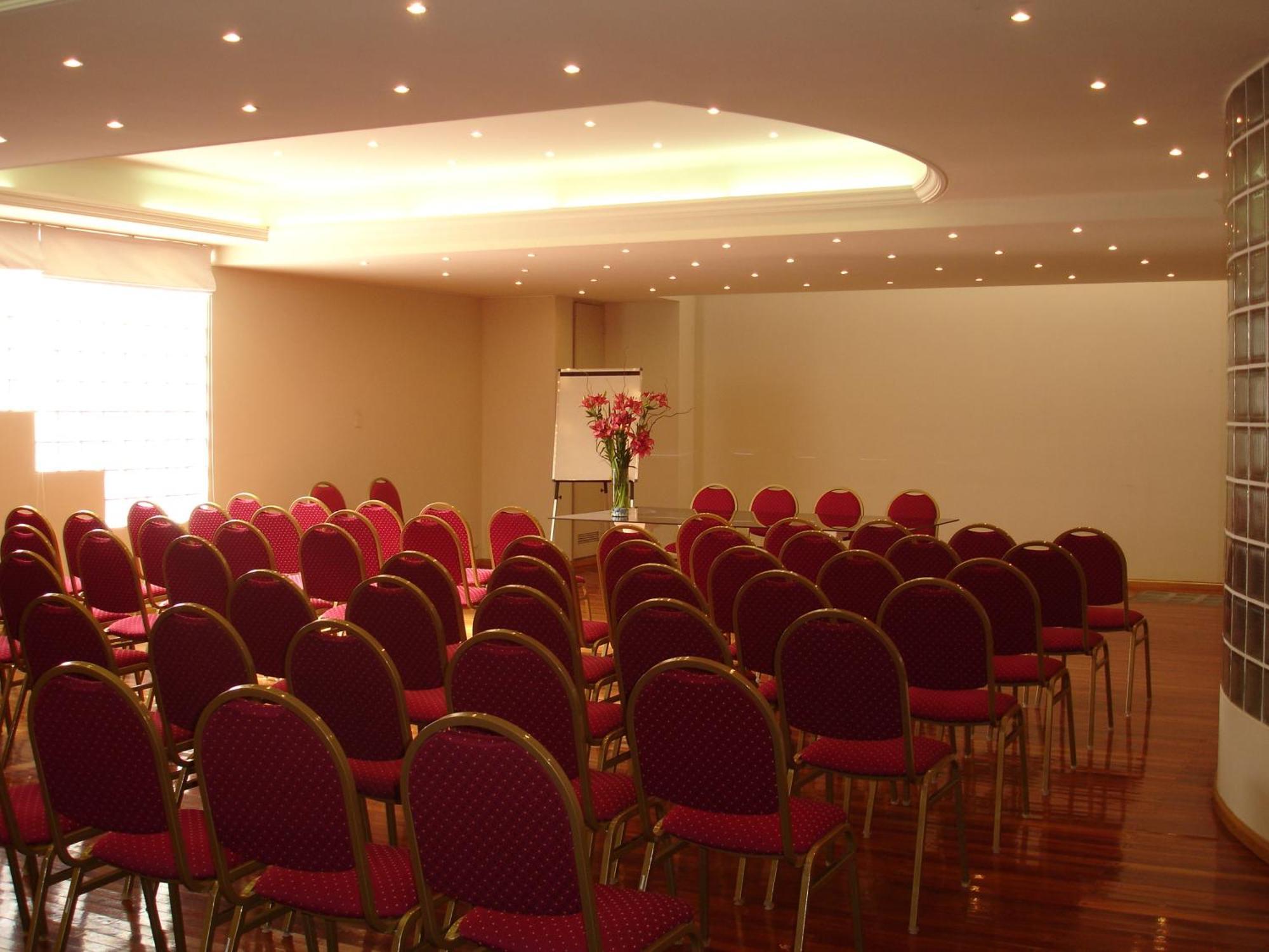 Altezza Apart Suites Mendoza Buitenkant foto