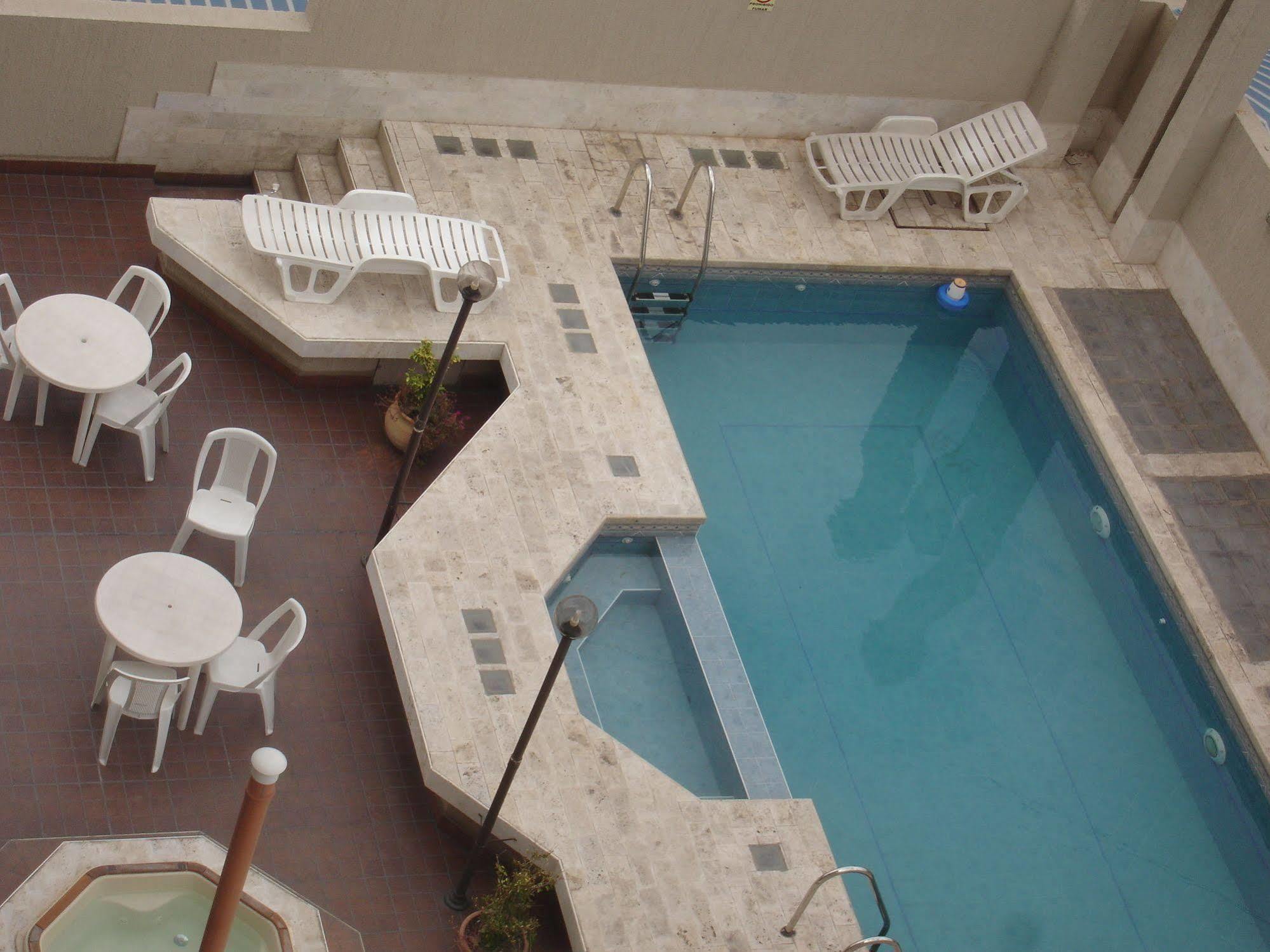 Altezza Apart Suites Mendoza Buitenkant foto