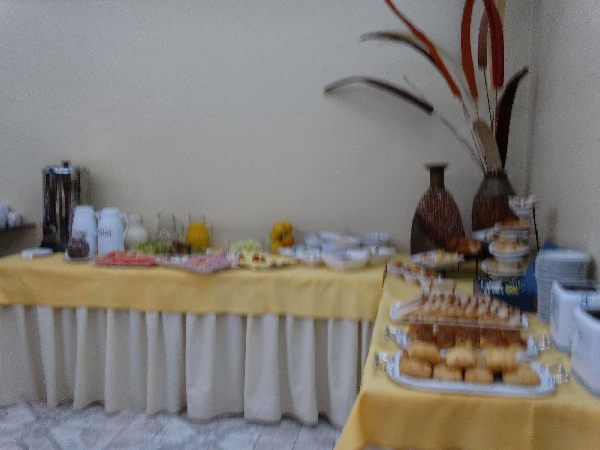 Altezza Apart Suites Mendoza Buitenkant foto