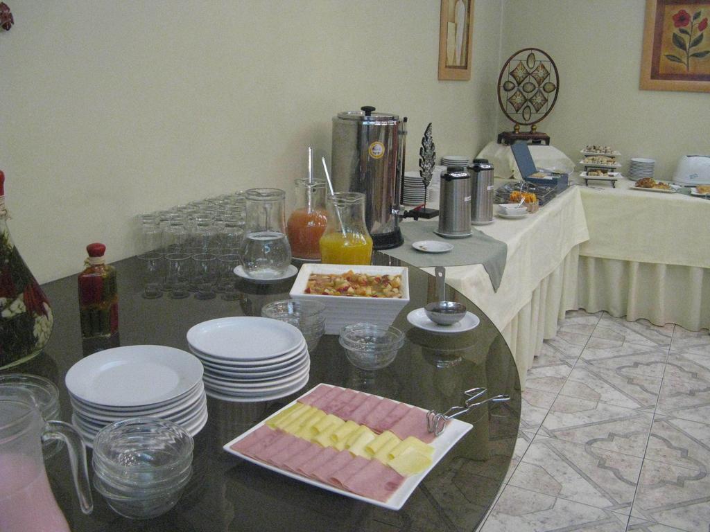 Altezza Apart Suites Mendoza Buitenkant foto